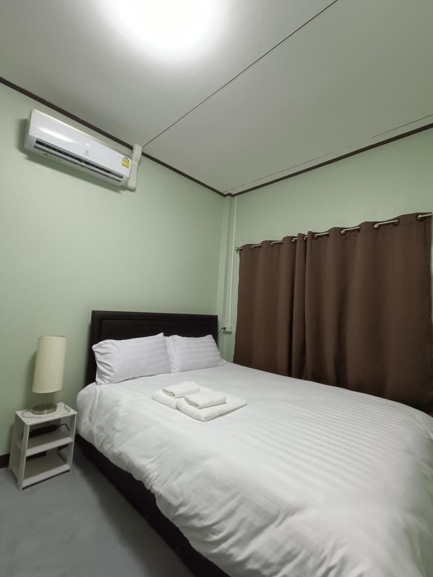 Wora Home Huahin Exteriör bild